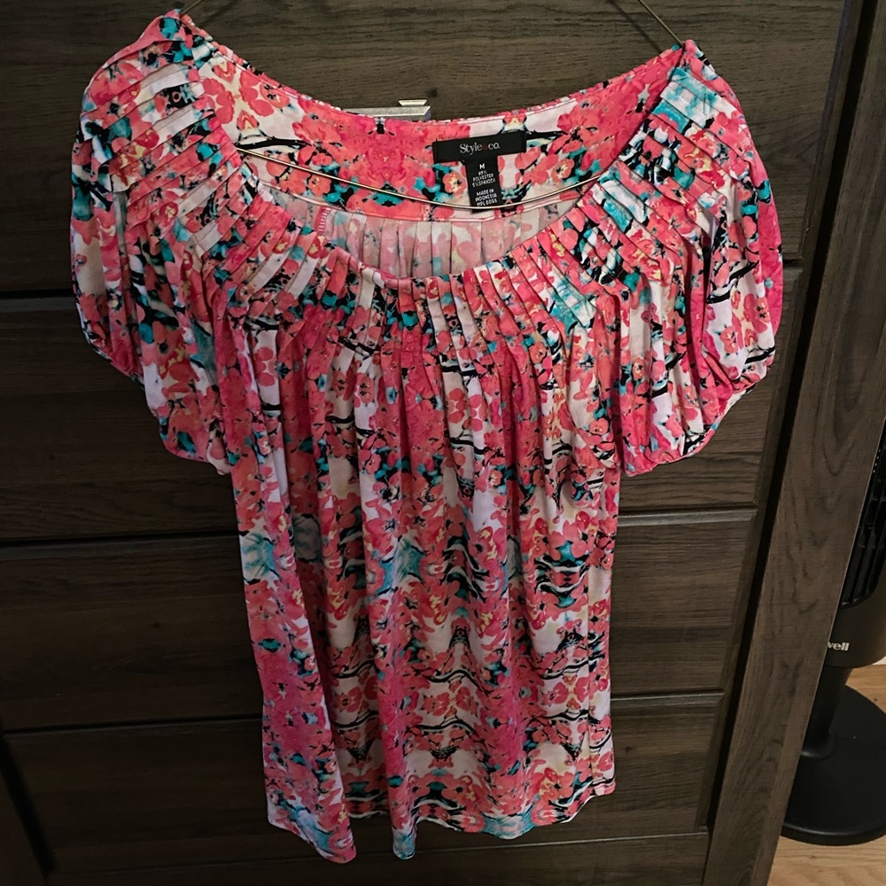 Floral top from Style & Co 🌸